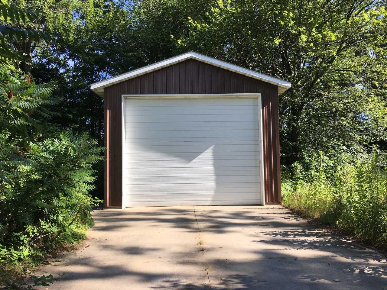 15347 Greenly St - Photo 2 of 2