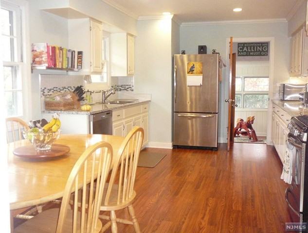 68 Danebury Downs - Photo 2 of 17