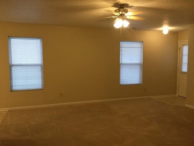 10767 Wymm Ln - Photo 2 of 13
