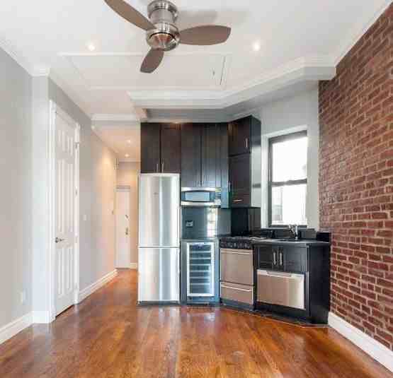 250 Mott St #3 - Photo 2 of 5