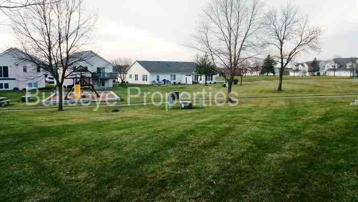 304 Scenic Cir - Photo 2 of 12