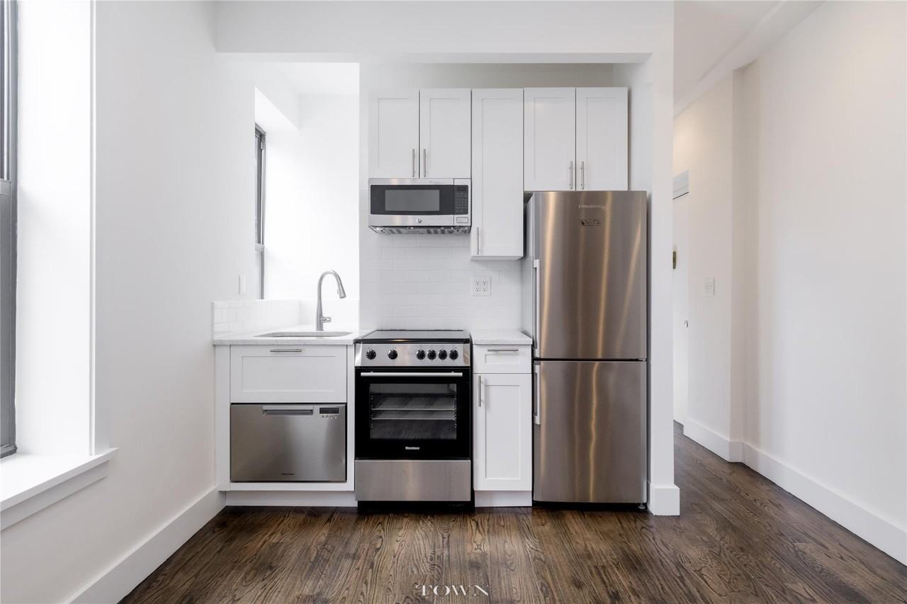 178 Mulberry St #10