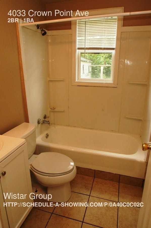 4033 Crown Point Ave - Photo 2 of 11