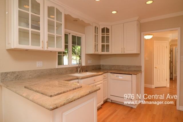 976 N Central Ave #1 - Photo 3 of 11