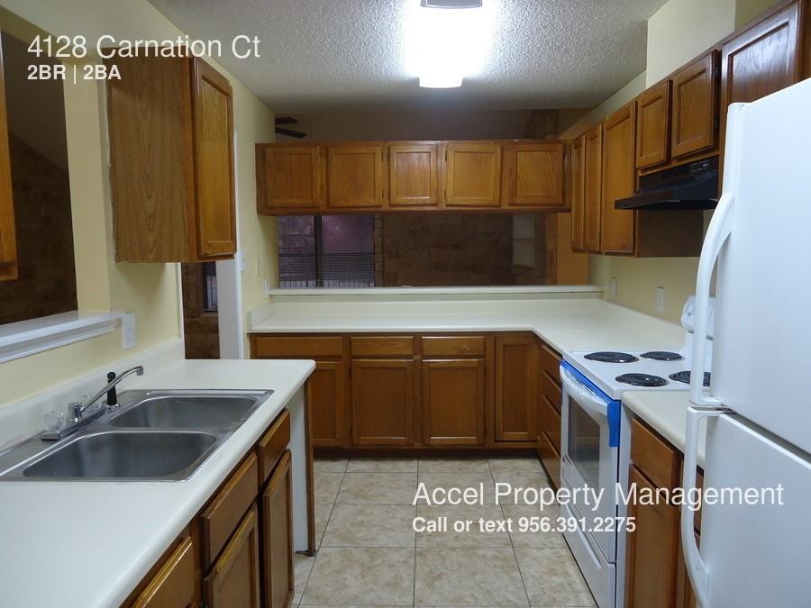 4128 Carnation Ct - Photo 3 of 13