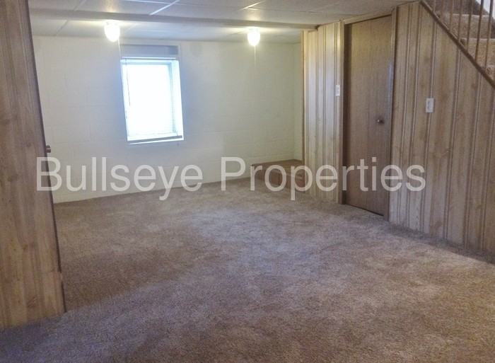 218 9th St S - Photo 2 of 12