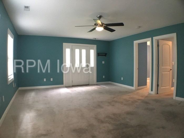 5714 S Union St - Photo 2 of 18