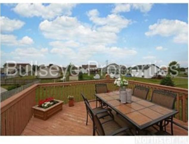 10129 Park Pl Dr - Photo 2 of 3