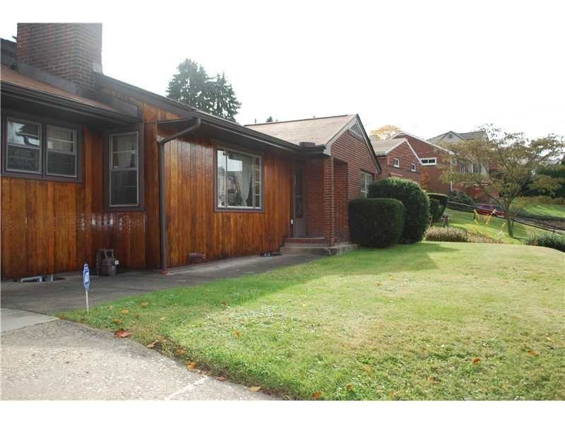 946 Beverly Ave - Photo 3 of 25