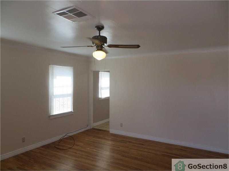 3325 Monroe Ave - Photo 2 of 20