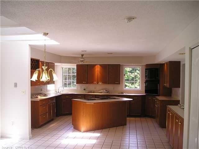 45 High Gate Dr - Photo 2 of 7