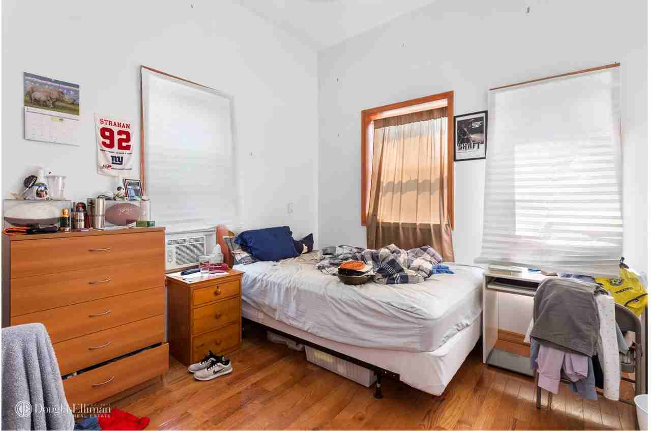 328 Baltic St #3 - Photo 3 of 4