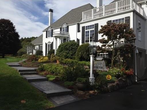 105 Haven St - Photo 3 of 16