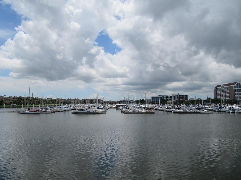 1801 Enterprise Ave - Photo 2 of 30