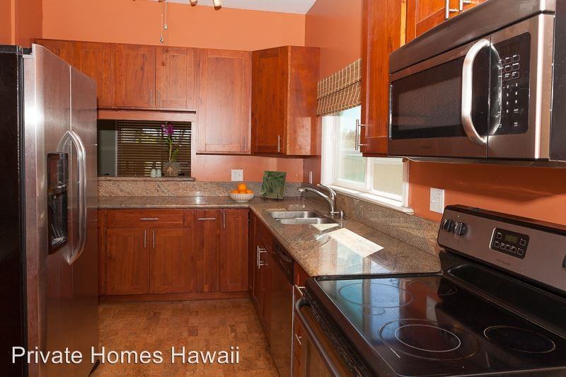 203 Maluniu Ave - Photo 2 of 8