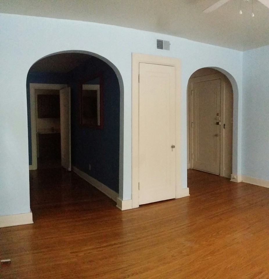 1300 Everett Ave - Photo 3 of 22