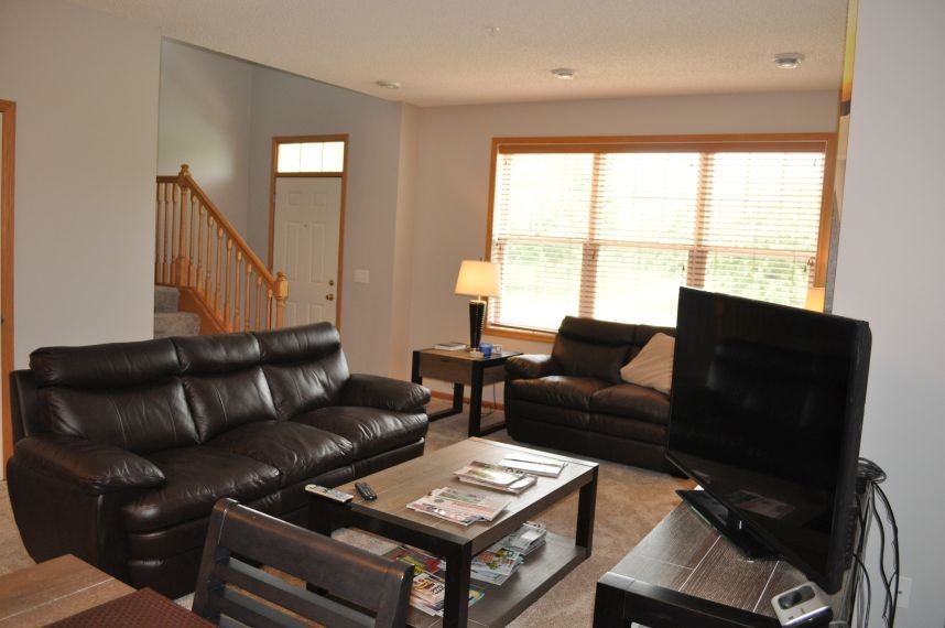 13826 Atwood Ave - Photo 2 of 9