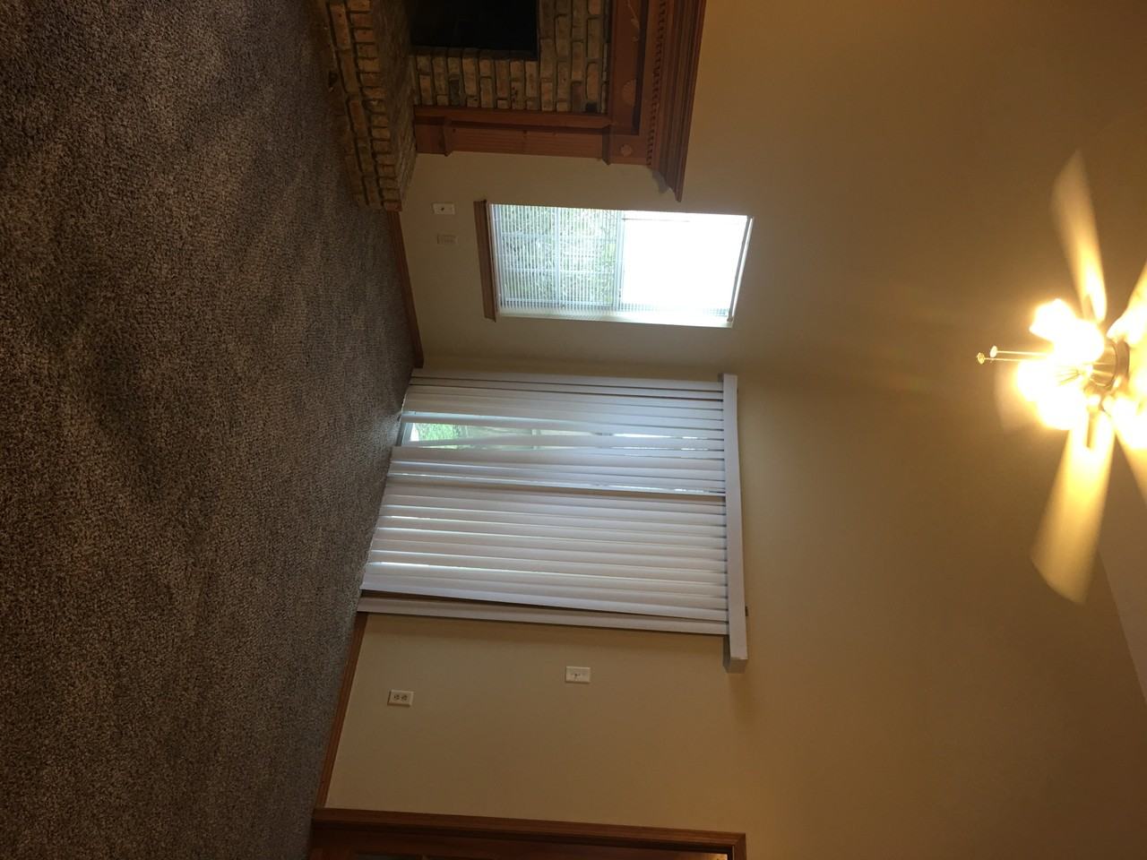 2815 Old Carriage Ln - Photo 3 of 21