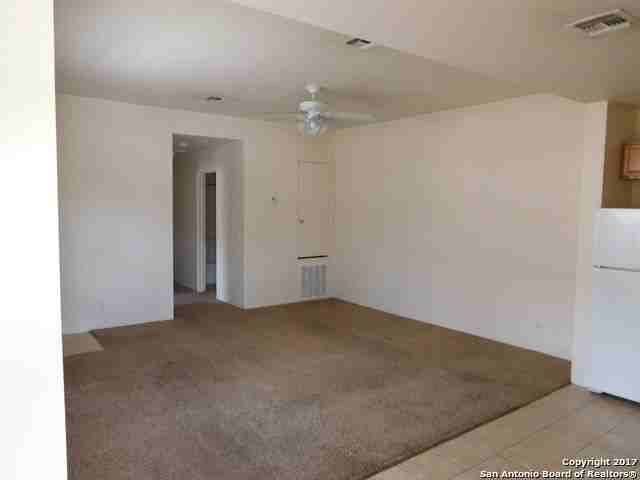 5044 Anacacho St - Photo 2 of 5