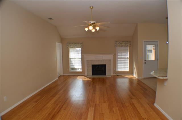 7833 Lancelot Rd - Photo 3 of 22