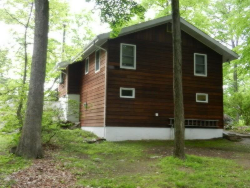 38 Lake Shore Rd W - Photo 3 of 16