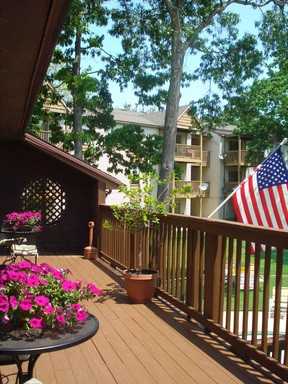 288 Manor Dr - Photo 3 of 12