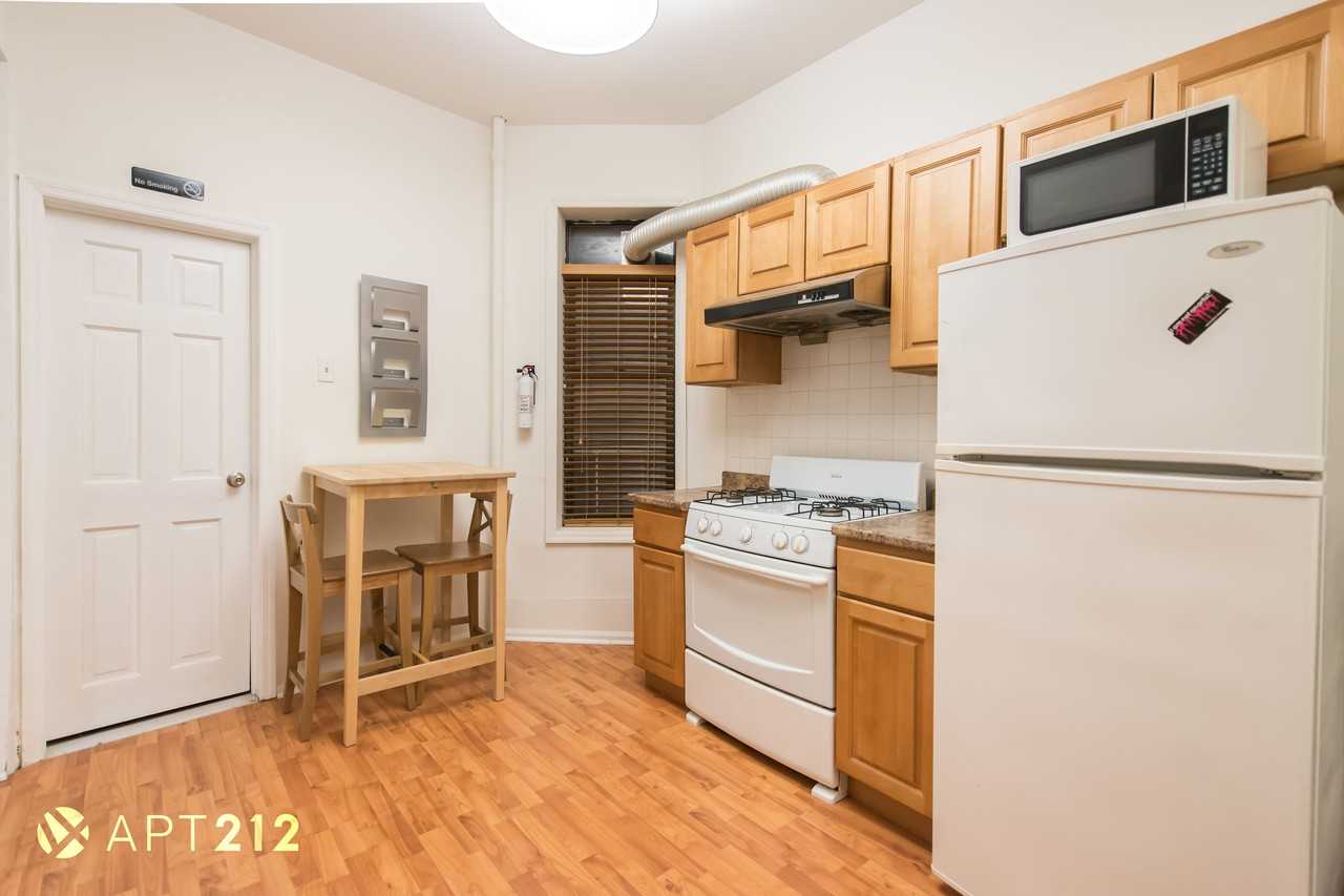 174 Mulberry St #1