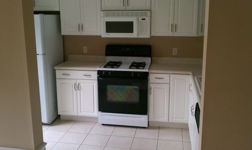 1103 Eddy Ct - Photo 2 of 7