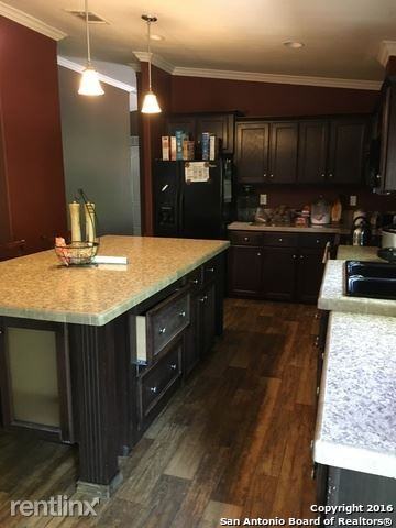 5369 Eichman Rd - Photo 3 of 20