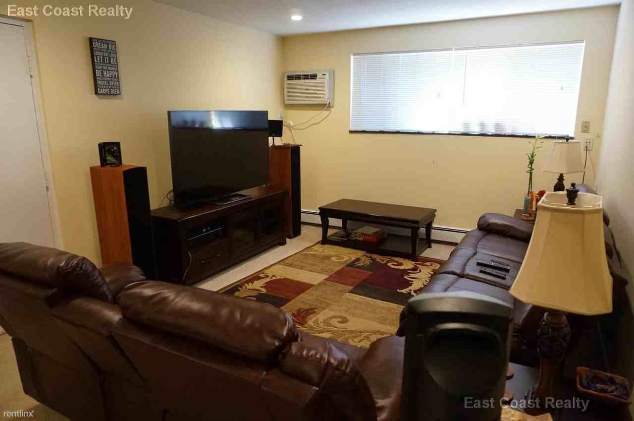 46 Park St - Photo 3 of 11