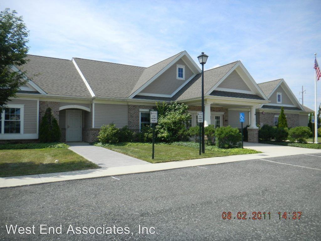 2902 Sequoia Dr - Photo 2 of 2