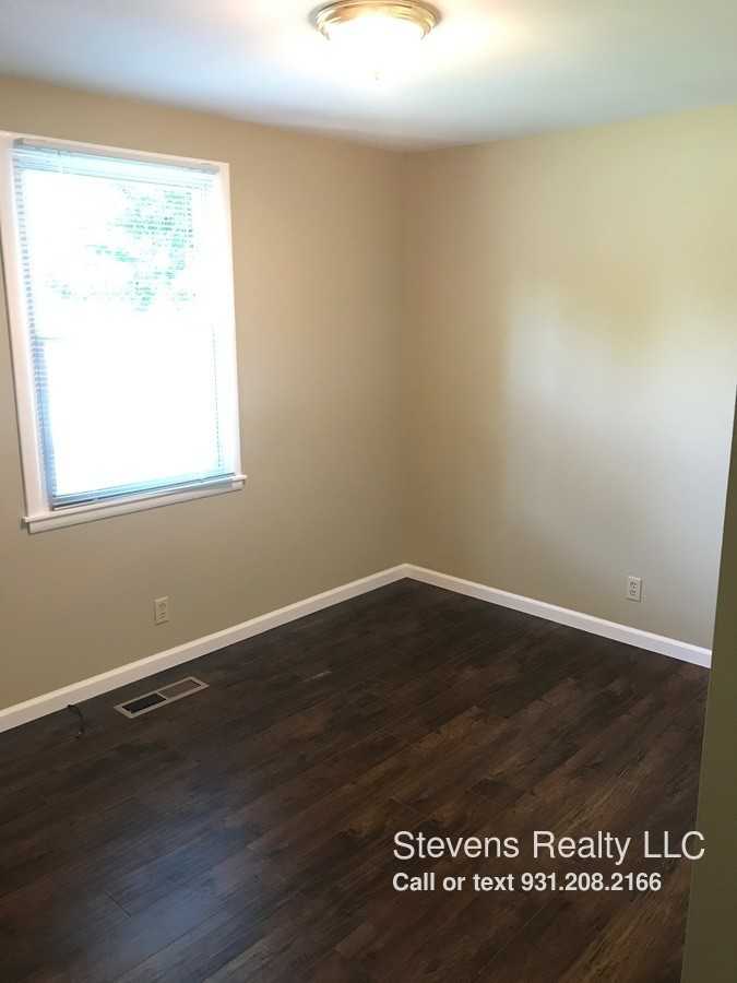 4904 Big Horn Dr - Photo 2 of 10