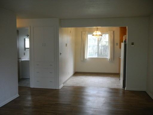 1425 Juhl St - Photo 3 of 5