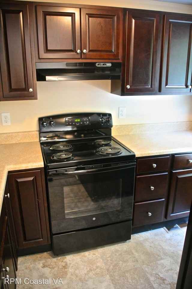 228 W Taylor Ave - Photo 3 of 10