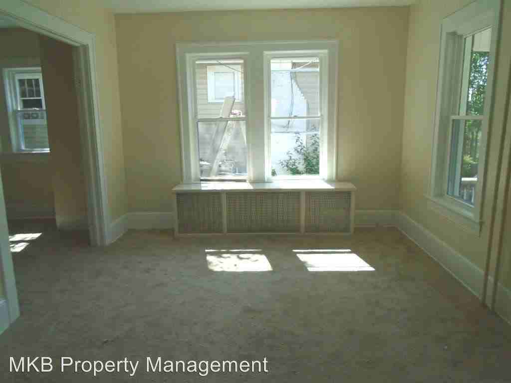 2149 Mountain View Terrace SW - Photo 3 of 12