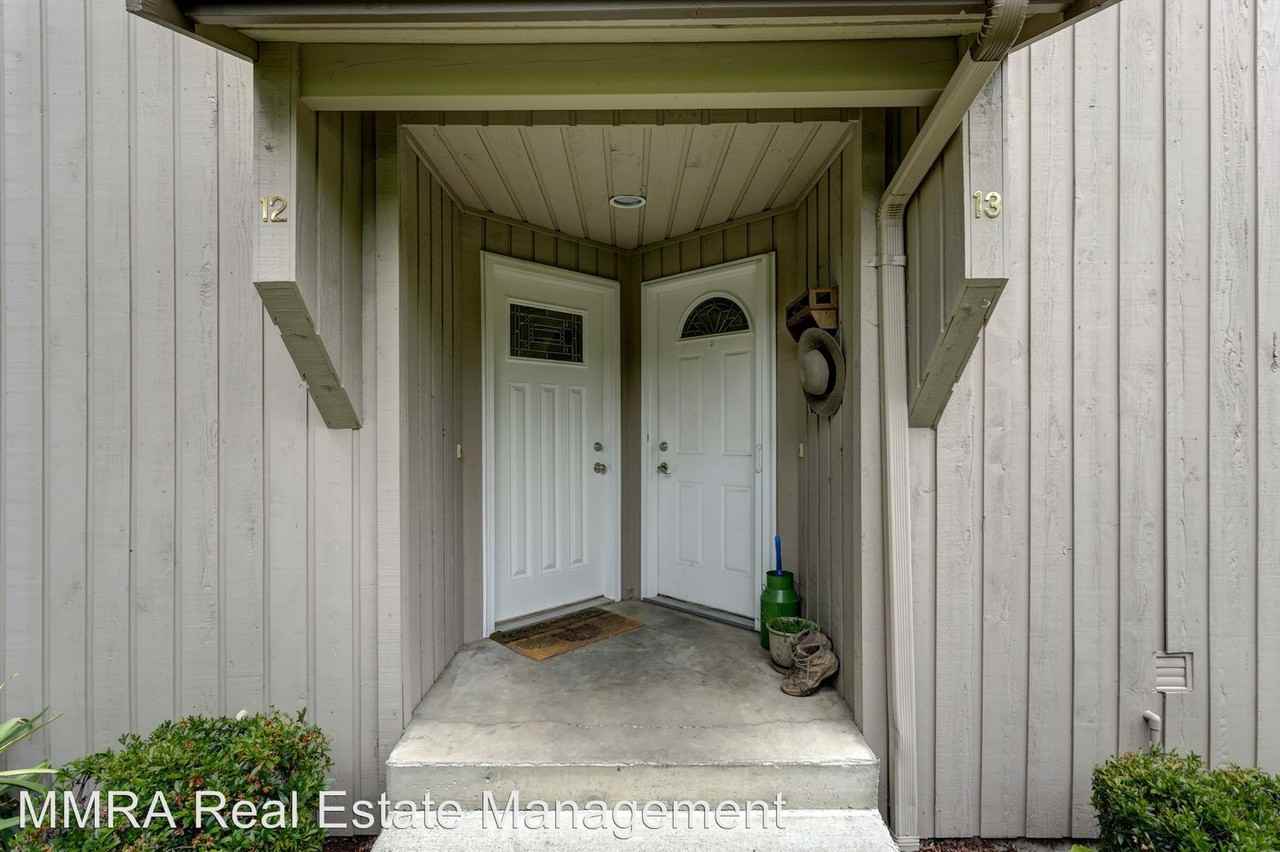 1305 W Clearbrook Dr #12 - Photo 2 of 17