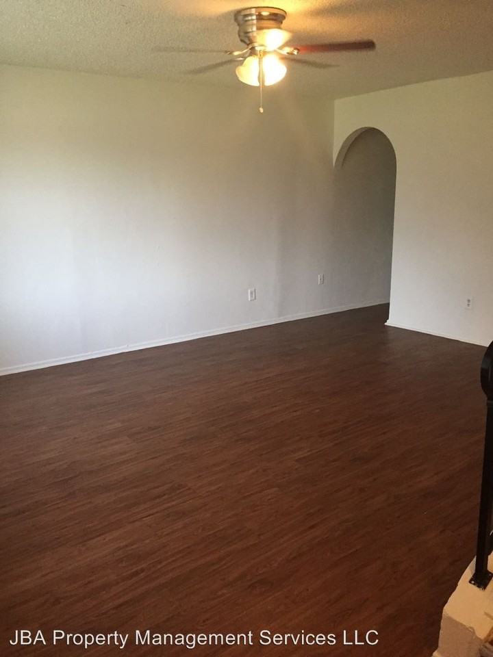 1764 Farleigh Ct - Photo 3 of 20