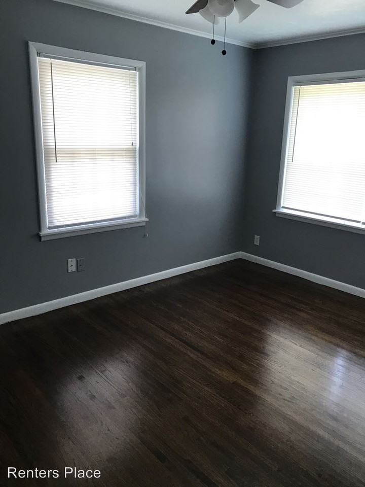 319 S 80th E Ave - Photo 3 of 5