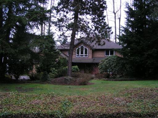 18727 NE 133rd St - Photo 2 of 11