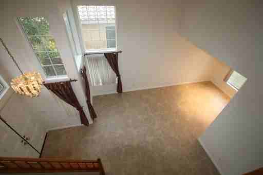 31 Massier Ln - Photo 3 of 9