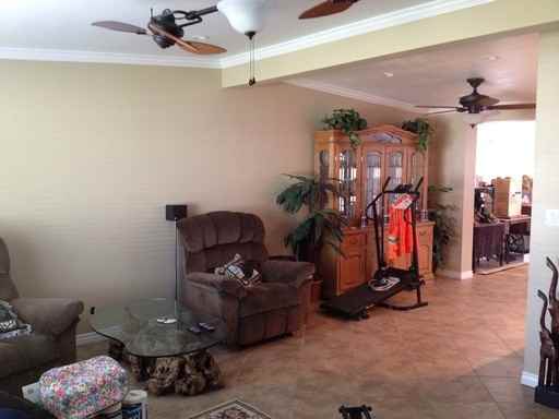 6757 Jerome St - Photo 3 of 9