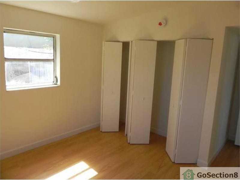 190 NW 31st Ave - Photo 3 of 10