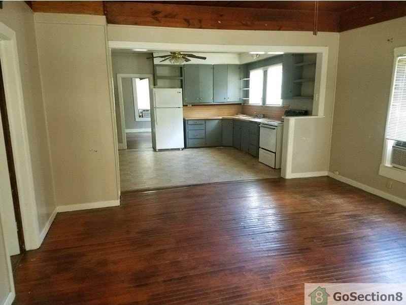 17699 FM Rd 787 E - Photo 3 of 7