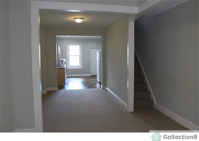 508 N Streeper St - Photo 2 of 10