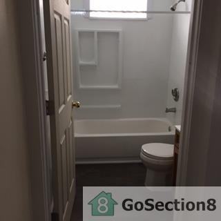 905 S 3rd St #2 - Photo 3 of 18