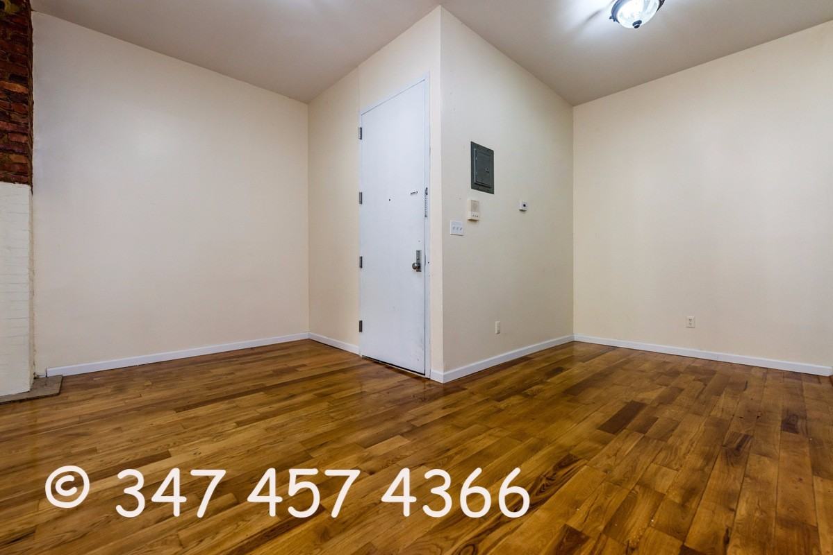 229 Jefferson St #2L