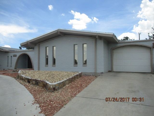 10204 Montwood Dr - Photo 2 of 15