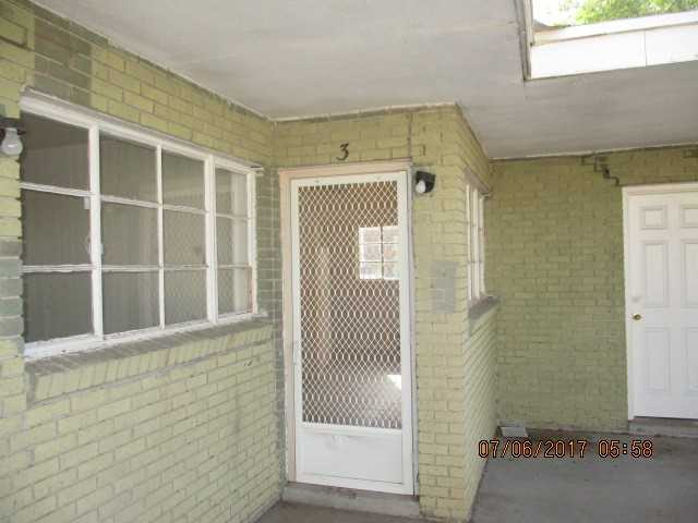 1317 St Johns Dr #3 - Photo 2 of 8