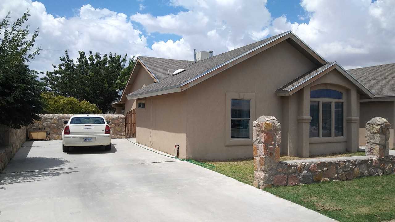 371 Burkett - Photo 2 of 13