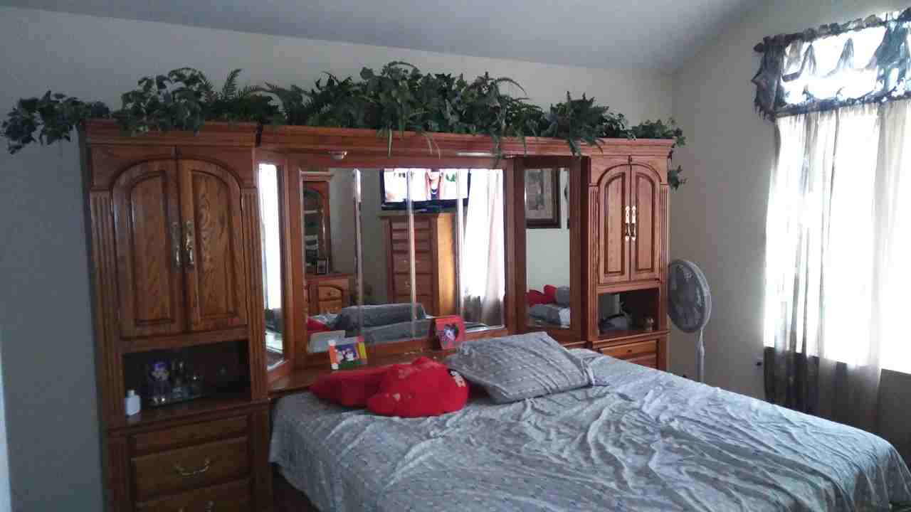 371 Burkett - Photo 3 of 13